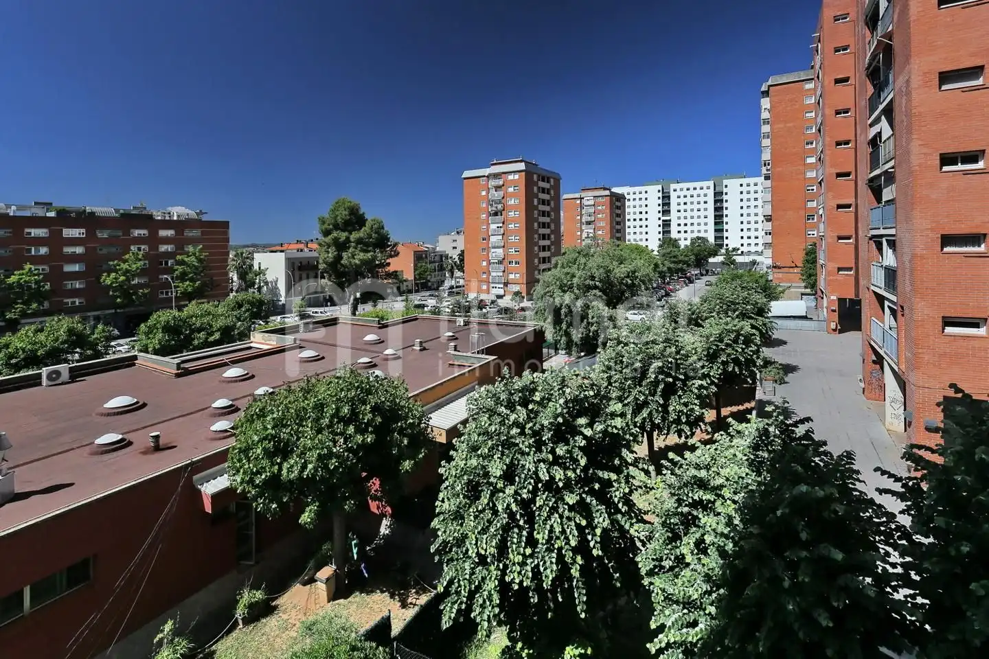 Vista exterior de Piso en venta en Terrassa