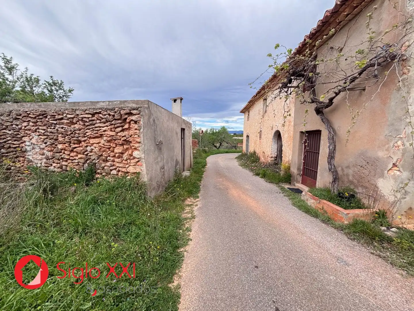 Finca rústica en venda en Vall d'Alba amb Traster