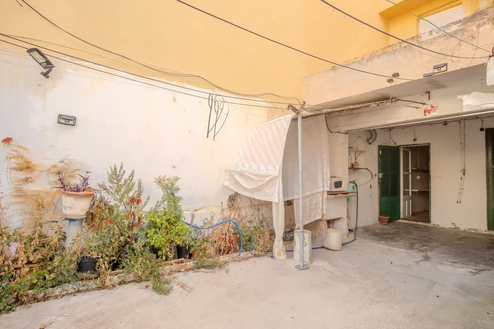 Vista exterior de Casa adosada en venda en  Palma de Mallorca amb Jardí privat i Terrassa