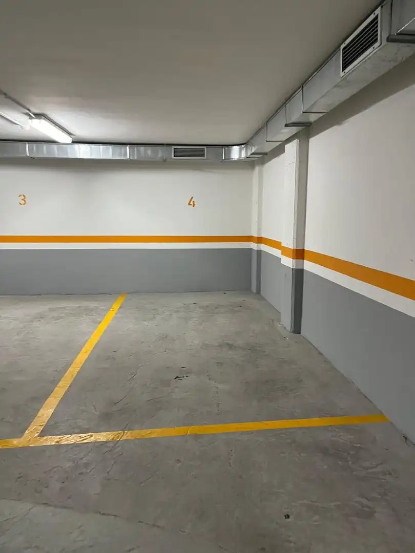 Aparcament en venda a Centro - Juan Flórez - Plaza Pontevedra, imagen 4