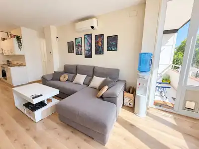Wohnzimmer von Erdgeschoss zum Verkauf in Benalmádena mit Klimaanlage, Heizung und Terrasse