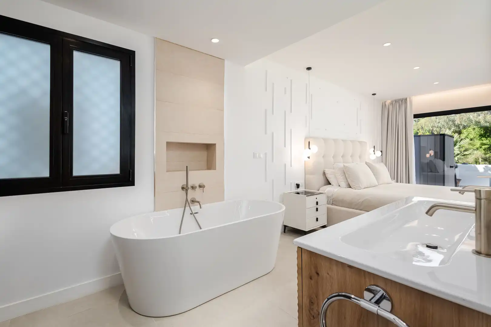 Baño de Apartamento en venta en Marbella con Aire acondicionado, Terraza y Trastero