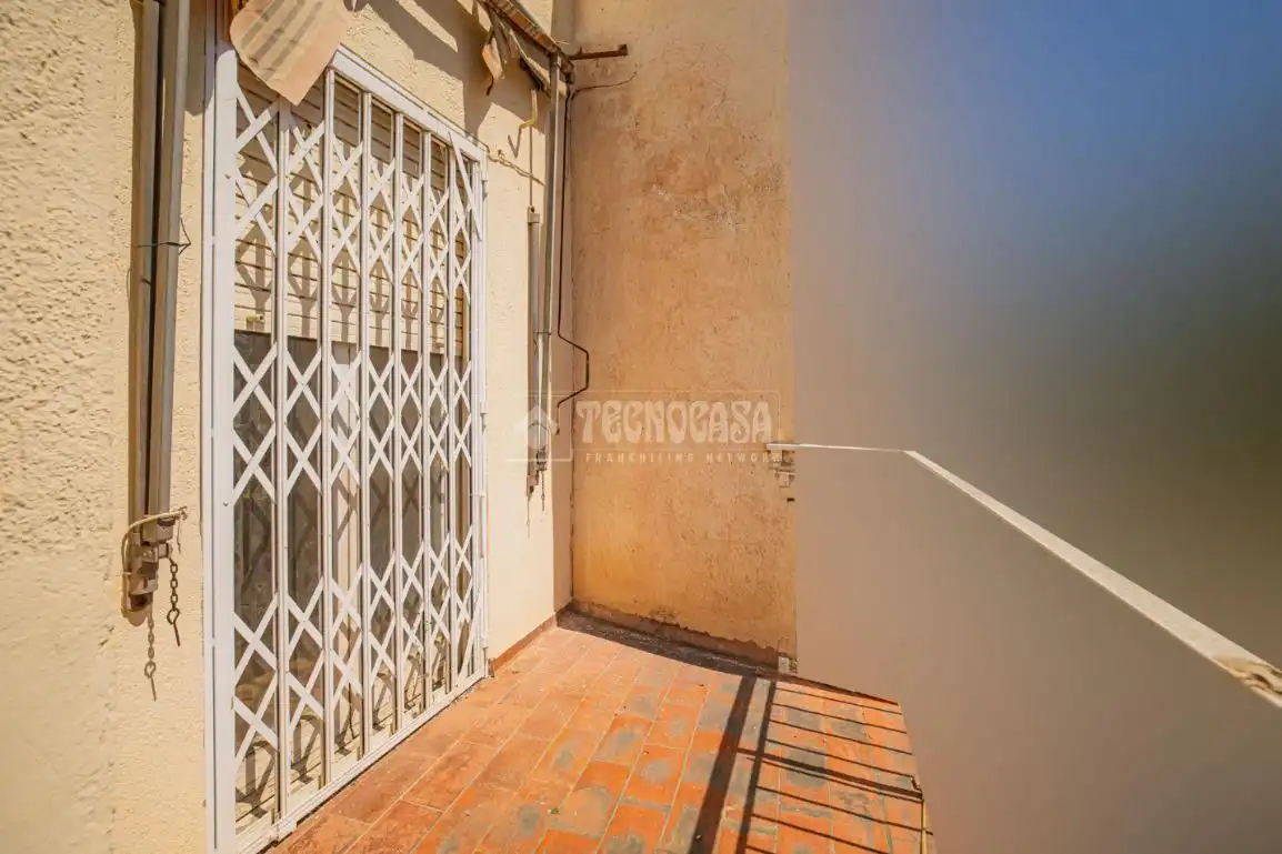 Vista exterior de Piso en venta en Mataró con Balcón