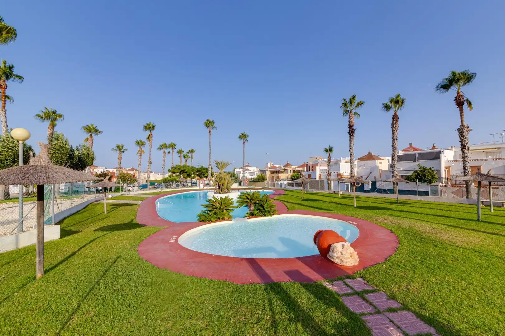Jardín de Casa o chalet en venta en Torrevieja con Jardín privado, Terraza y Trastero