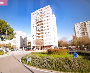 Vista exterior de Pis en venda en Jerez de la Frontera amb Aire condicionat, Terrassa i Balcó