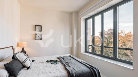 Foto 4 de Apartament de lloguer a Carrer Dels Vergós, Les Tres Torres, Barcelona