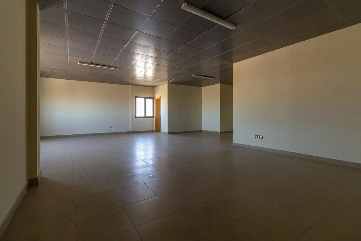 Oficina de alquiler en El Ejido