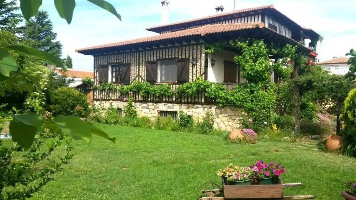 Detached house with terrace for sale in Villamayor, imagen 38