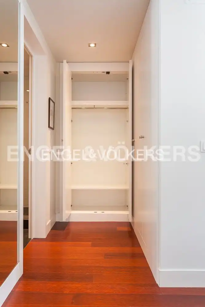Attic for rent in Madrid  with Air Conditioner, Heating and Furnished
