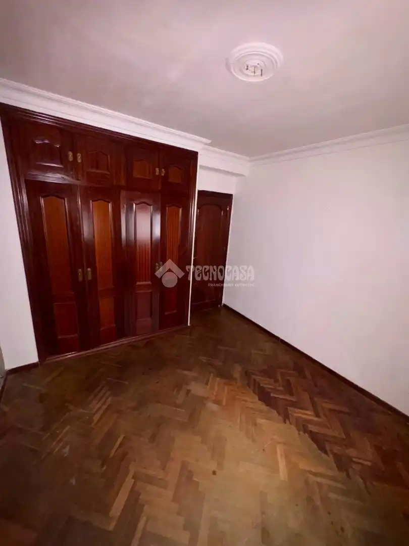 Habitación de Piso en venta en Huelva