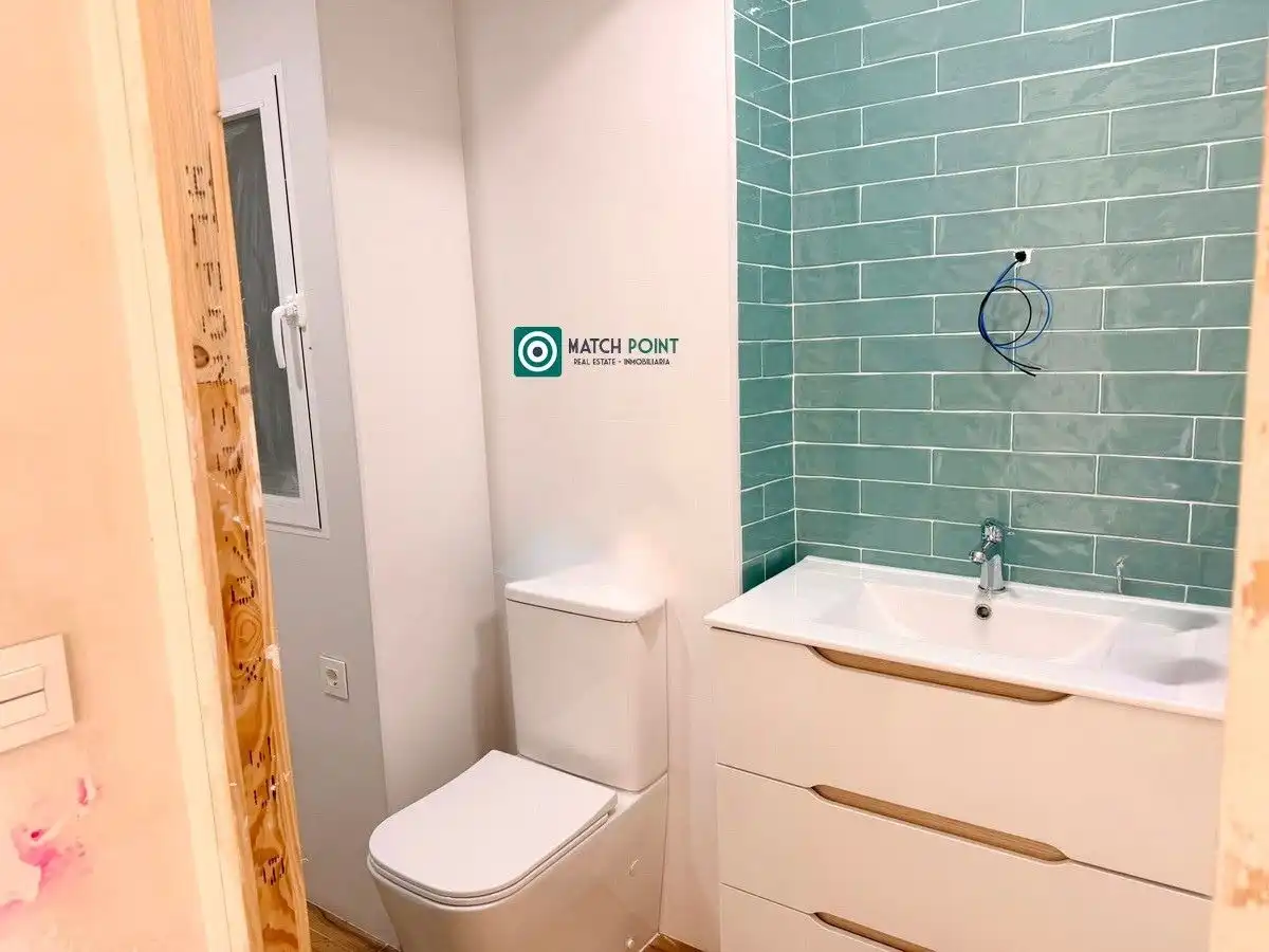 Bathroom of Flat for sale in Almuñécar