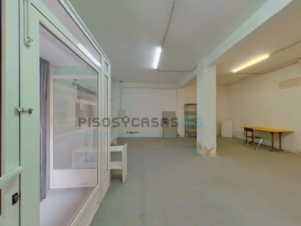 Geschaftsraum zum Verkauf in Zaragoza
