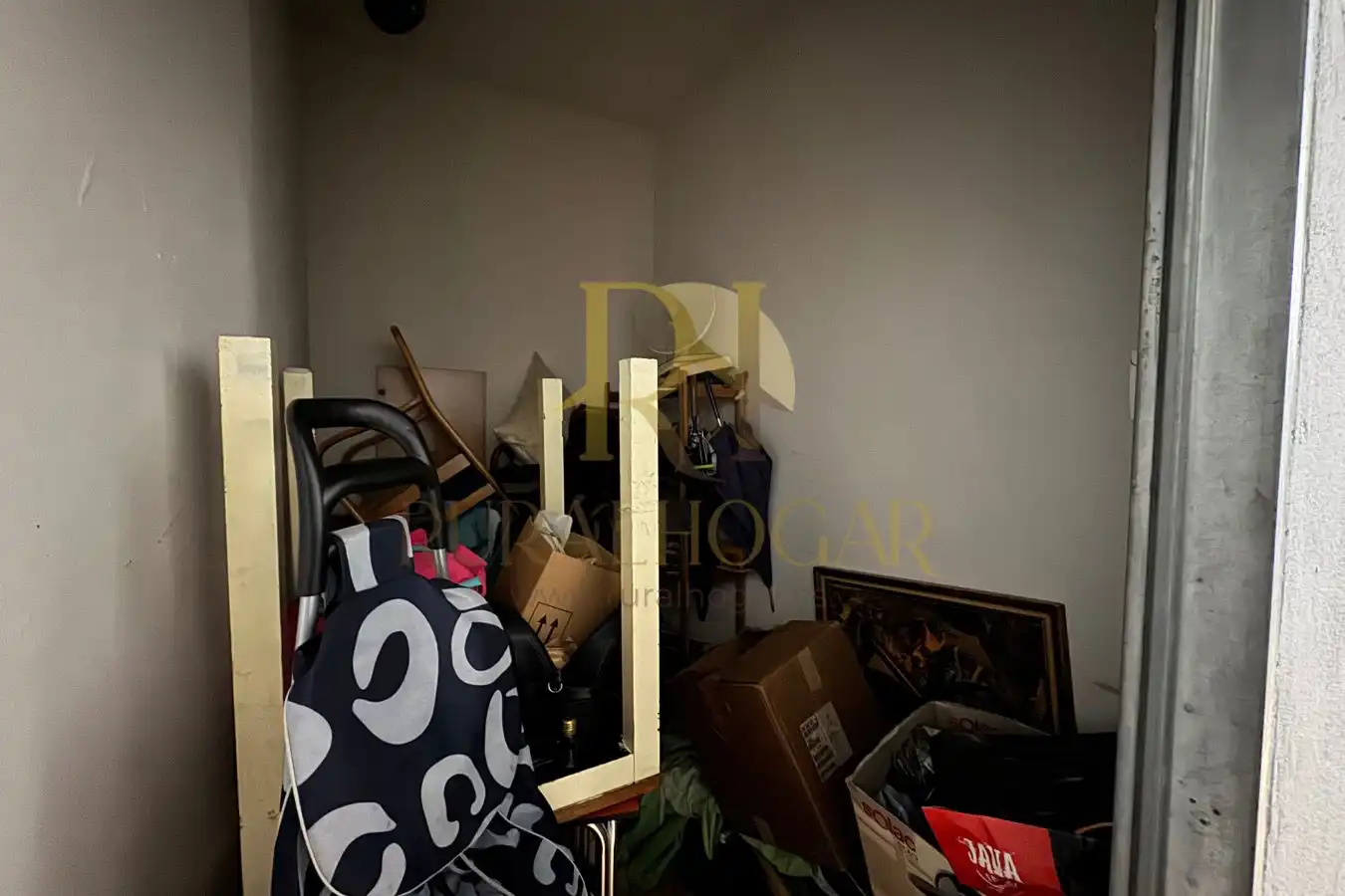 Piso en venta en León Capital  con Trastero, Balcón y Alarma
