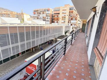Appartamento con ascensore in vendita a Avenida Cala 1