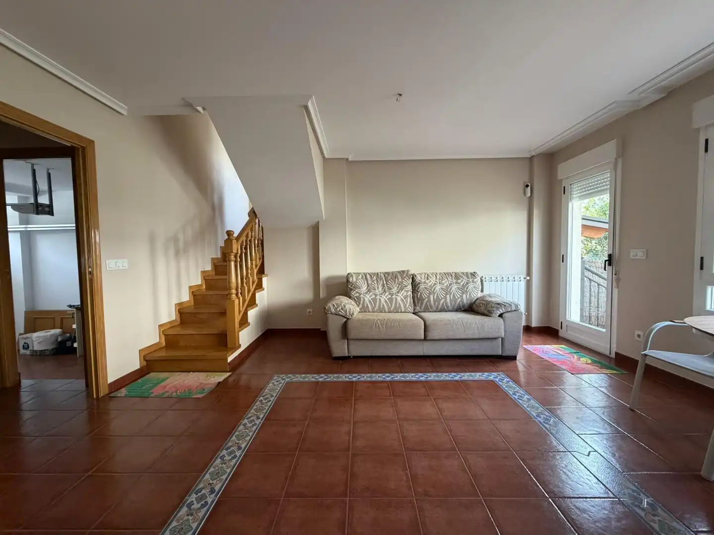 Sala d'estar de Casa adosada en venda en Camponaraya amb Calefacció i Balcó