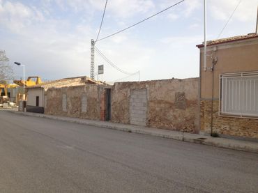 Terrenos y solares en venta en Novelda