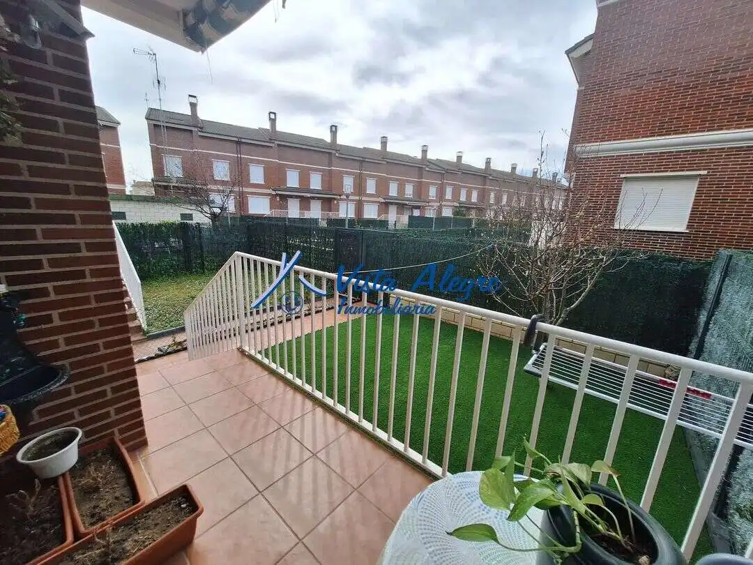 Terraza de Casa adosada en venta en Casalarreina con Calefacción, Jardín privado y Parquet