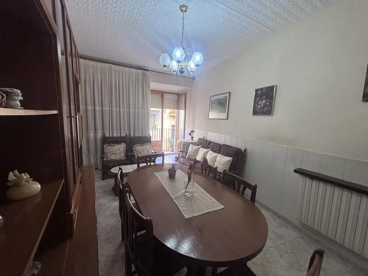 Sala d'estar de Casa o xalet en venda en Oliana amb Calefacció i Moblat