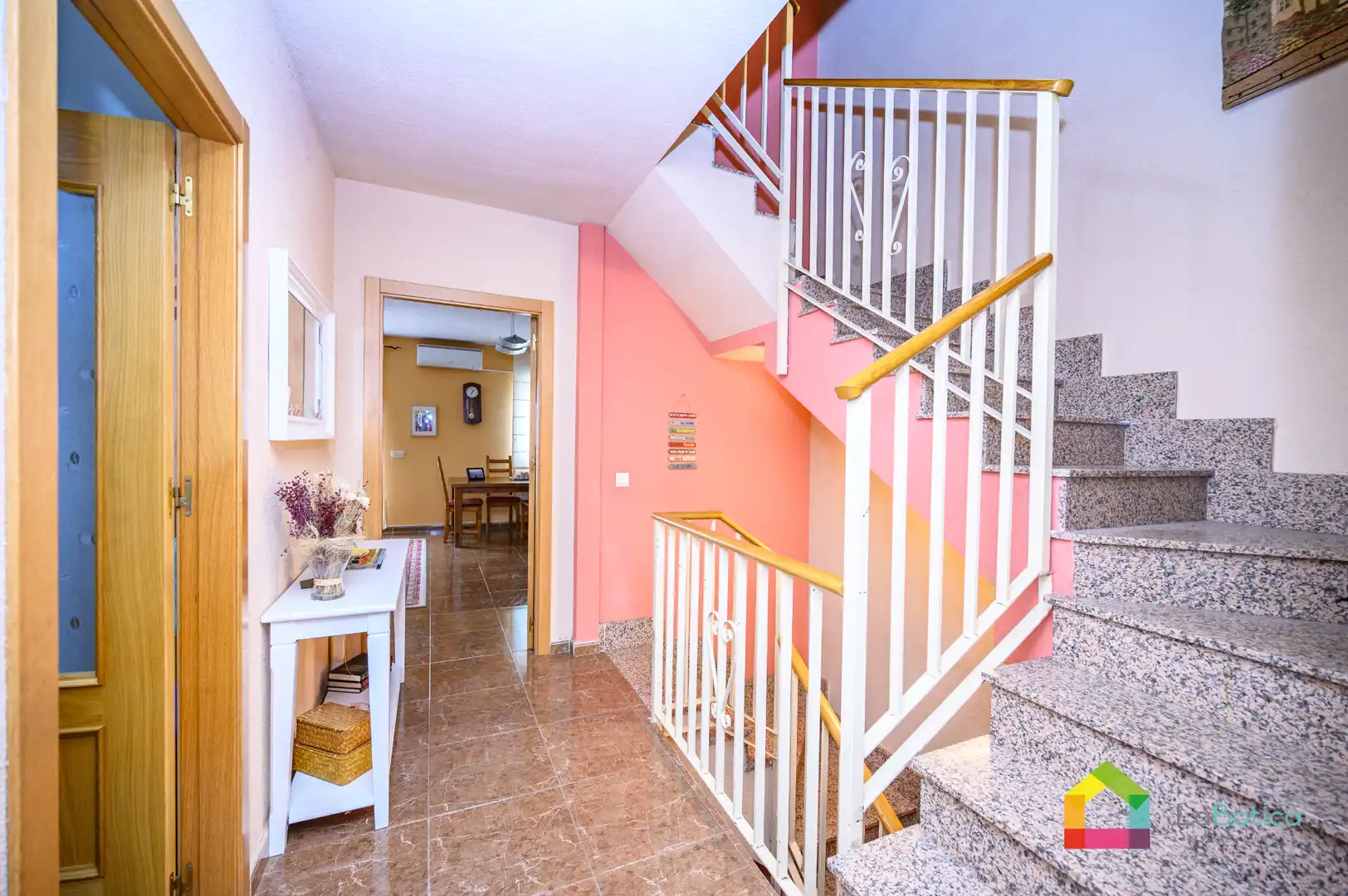 Detached homes for sale in Esquivias  with Air Conditioner, Heating and Balcony
