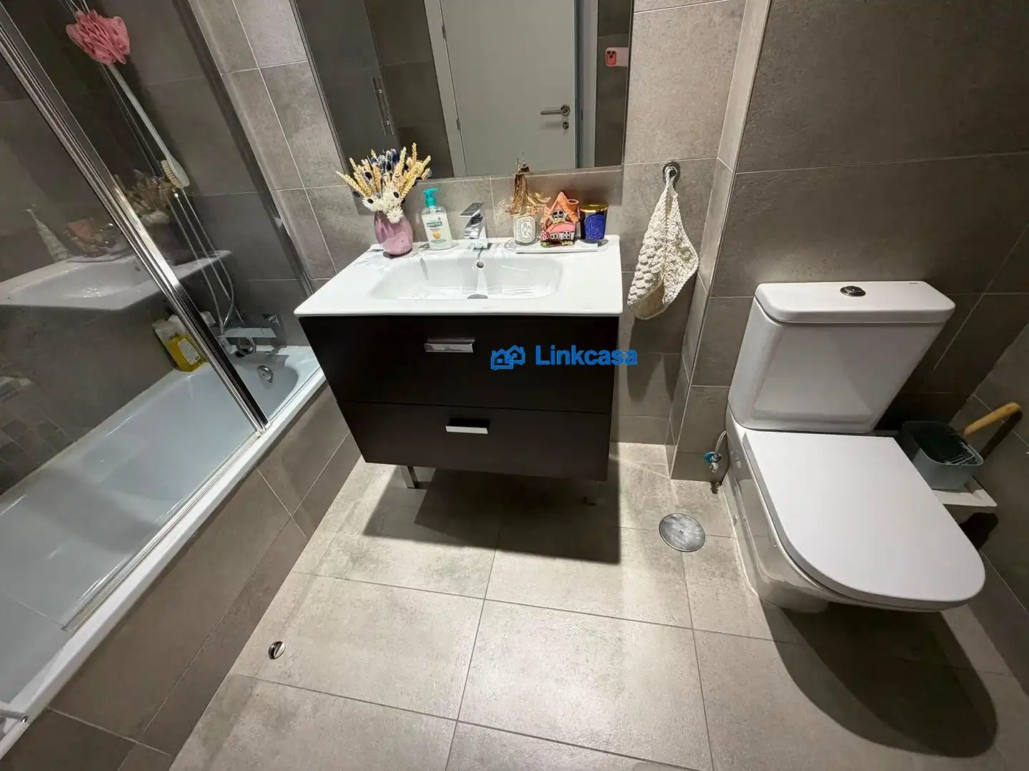 Bany de Pis de lloguer en Pozuelo de Alarcón amb Aire condicionat, Calefacció i Jardí privat