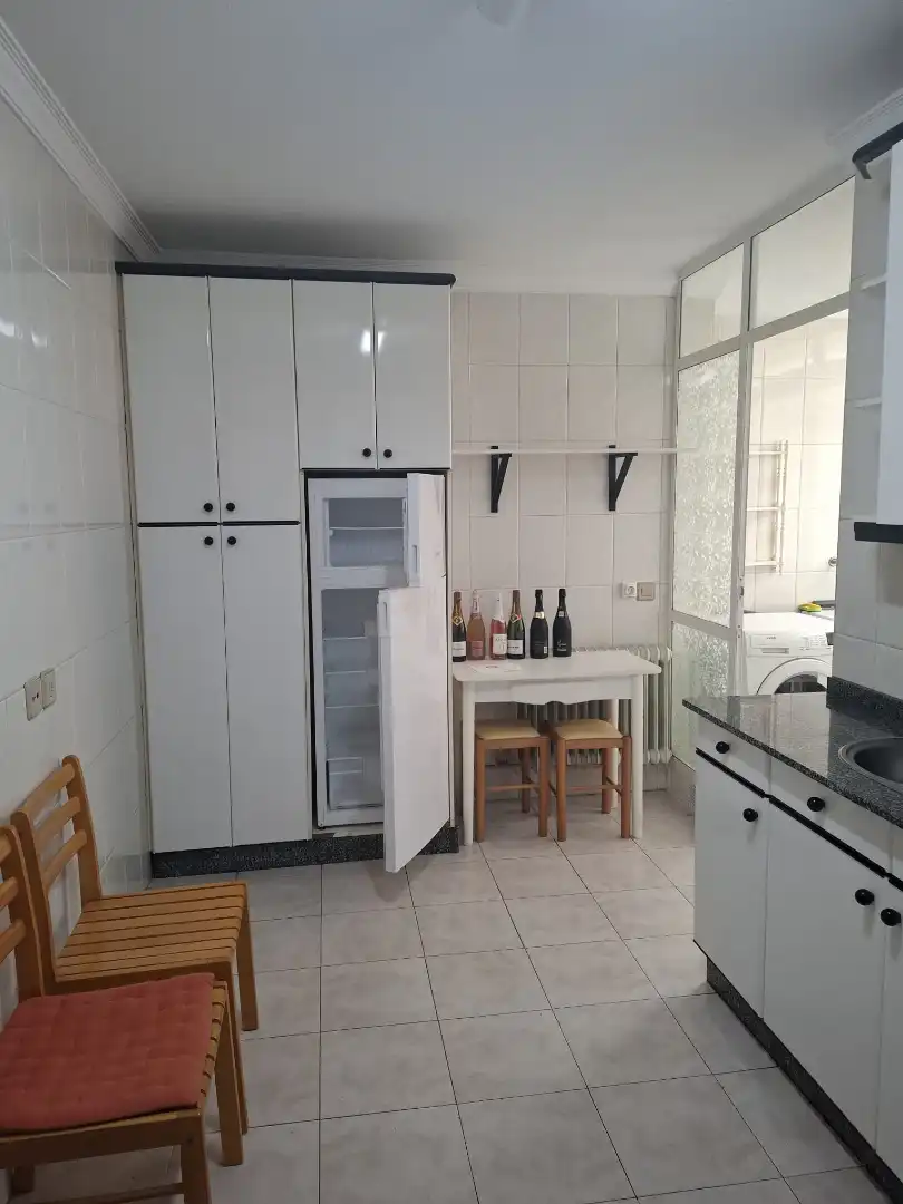 Küche von Wohnung zum Verkauf in Ames mit Heizung und Möbliert