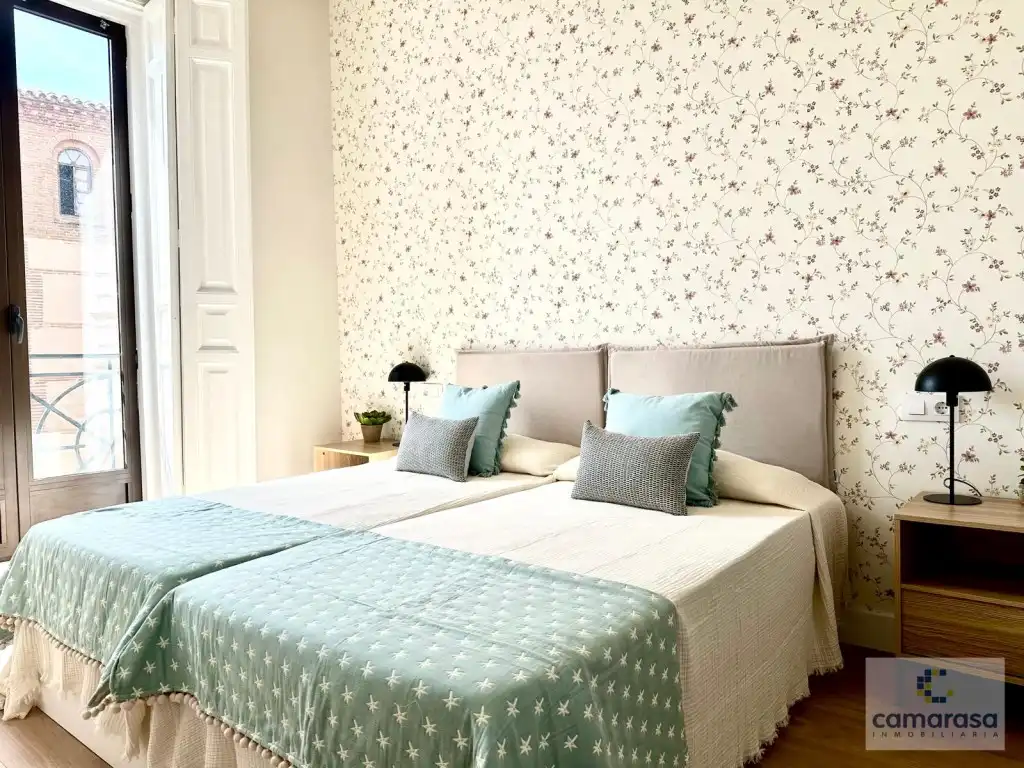 Bedroom of Flat for rent in Ávila  with Furnished