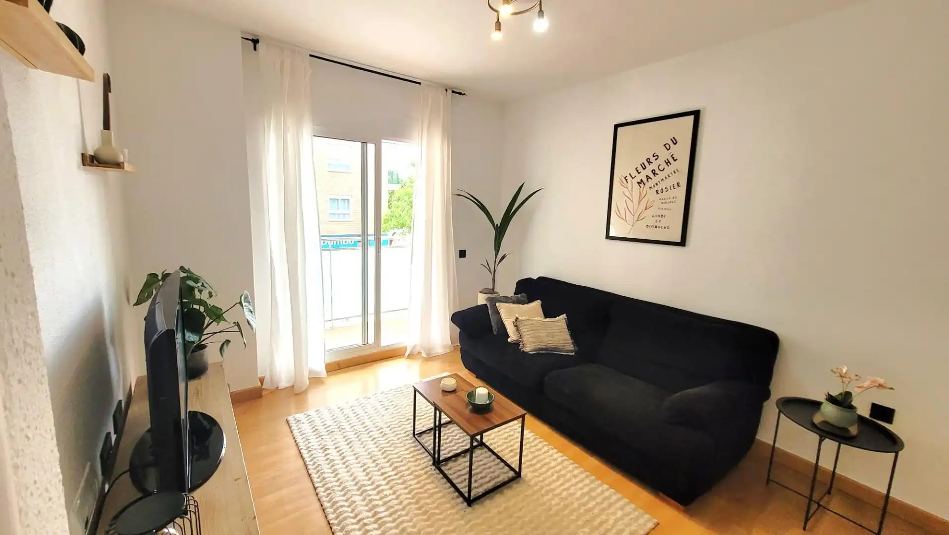 Living room of Flat for sale in Murcia  with Air Conditioner, Heating and Storage room