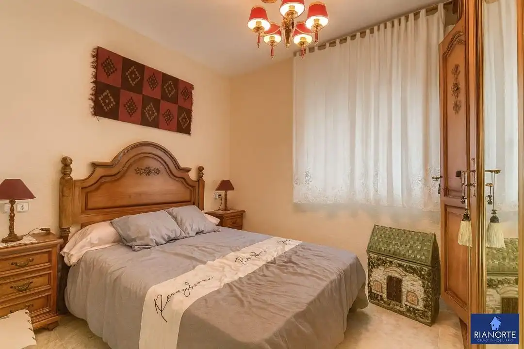 Habitación de Piso en venta en Gozón con Calefacción y Amueblado