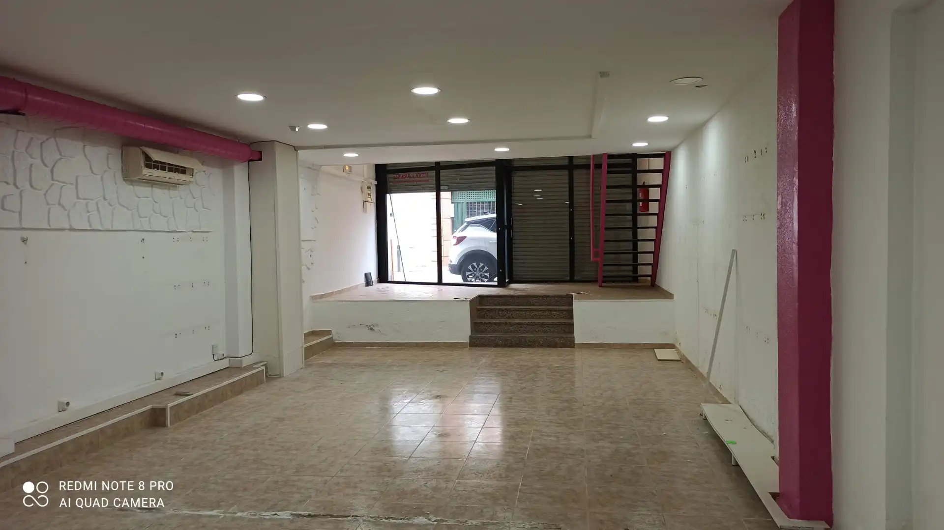Local en venda en Cunit amb Aire condicionat