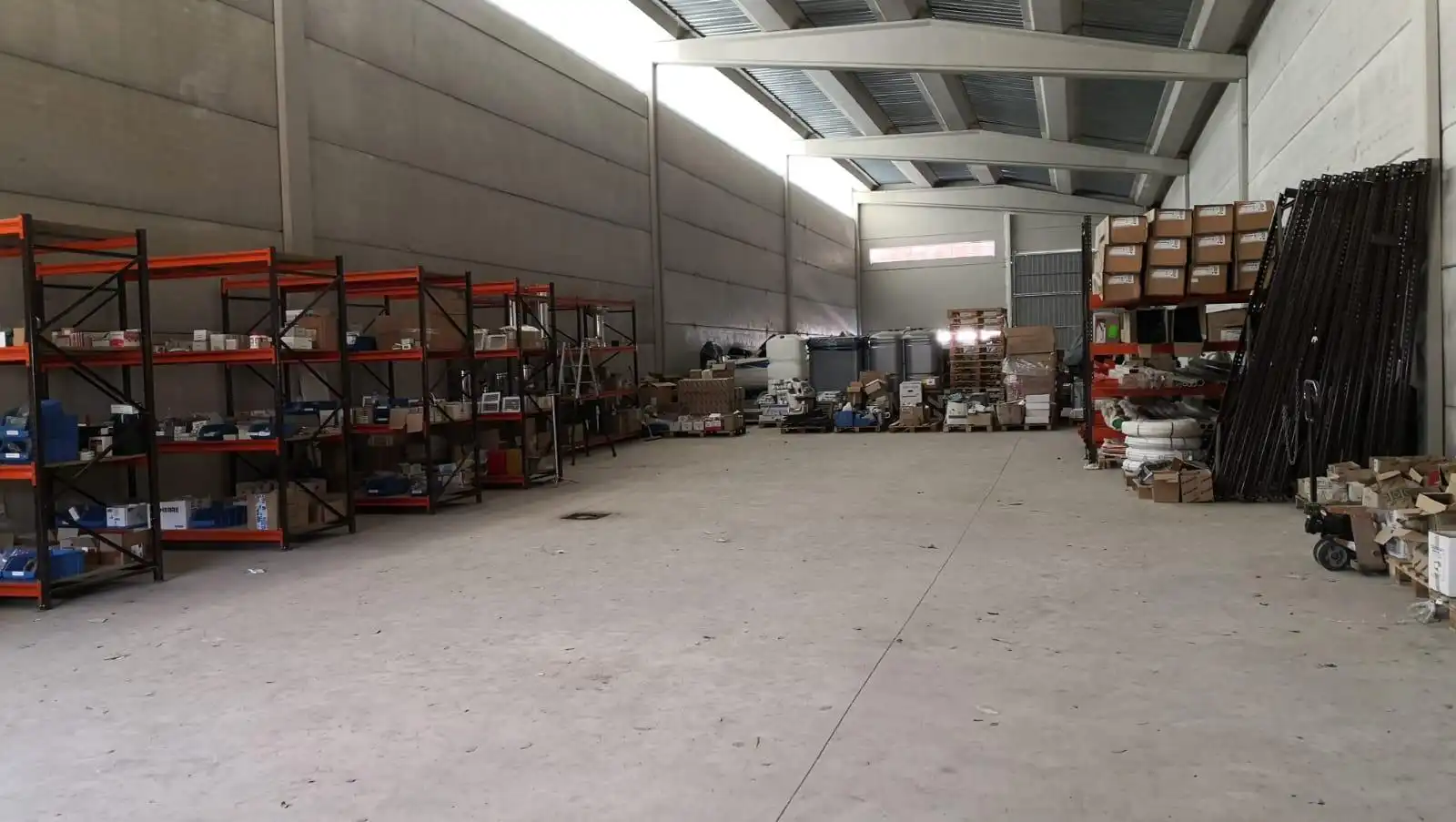 Nau industrial en venda a Montesol - Mejostilla