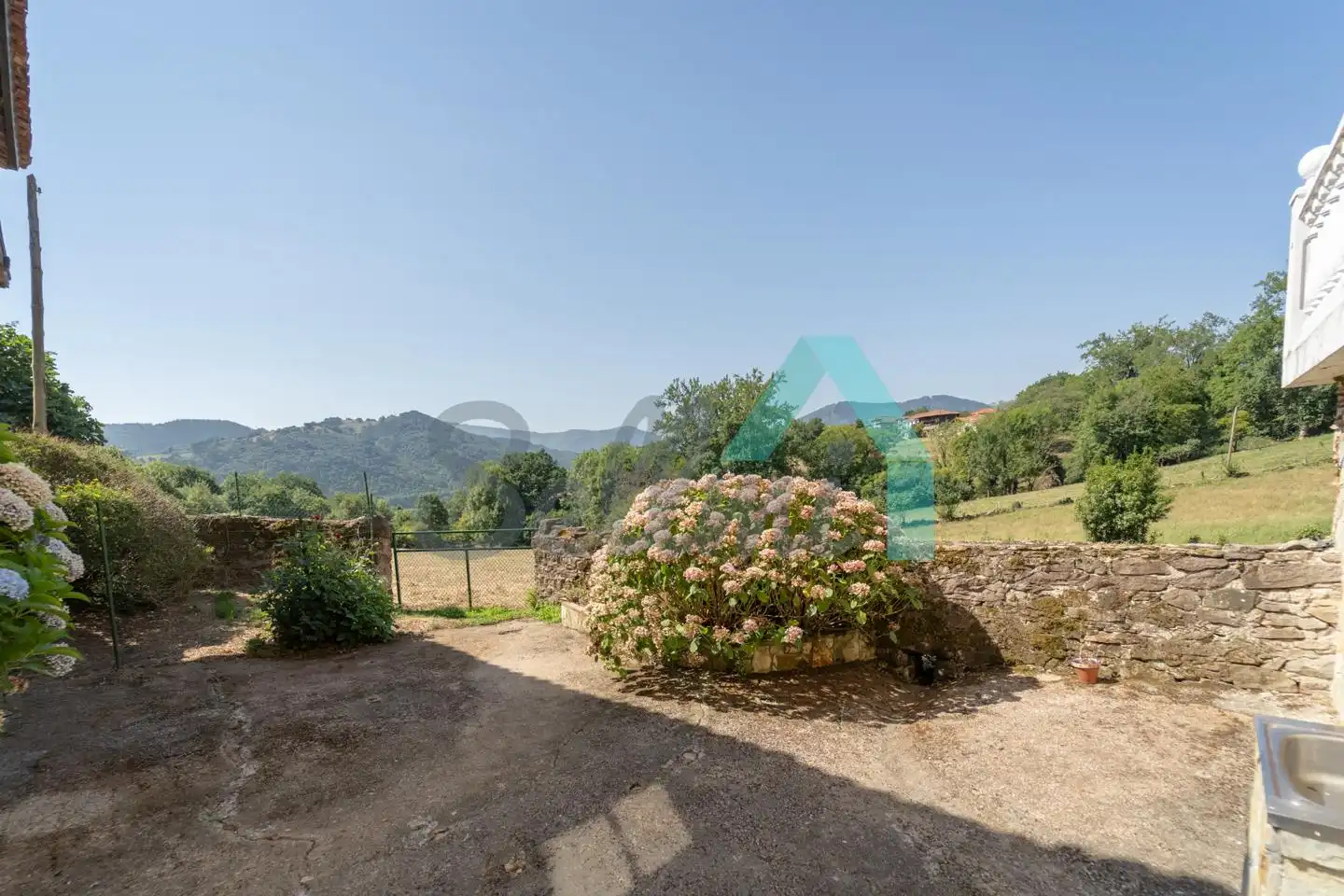 Casa o xalet en venda a Villamar de Abajo, Salas