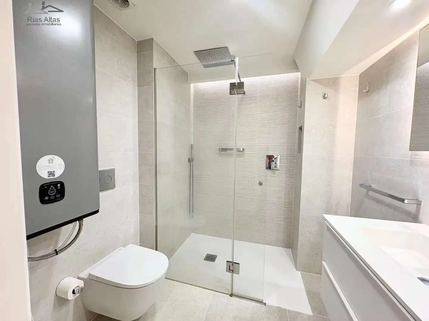 Baño de Piso en venta en A Coruña Capital  con Calefacción