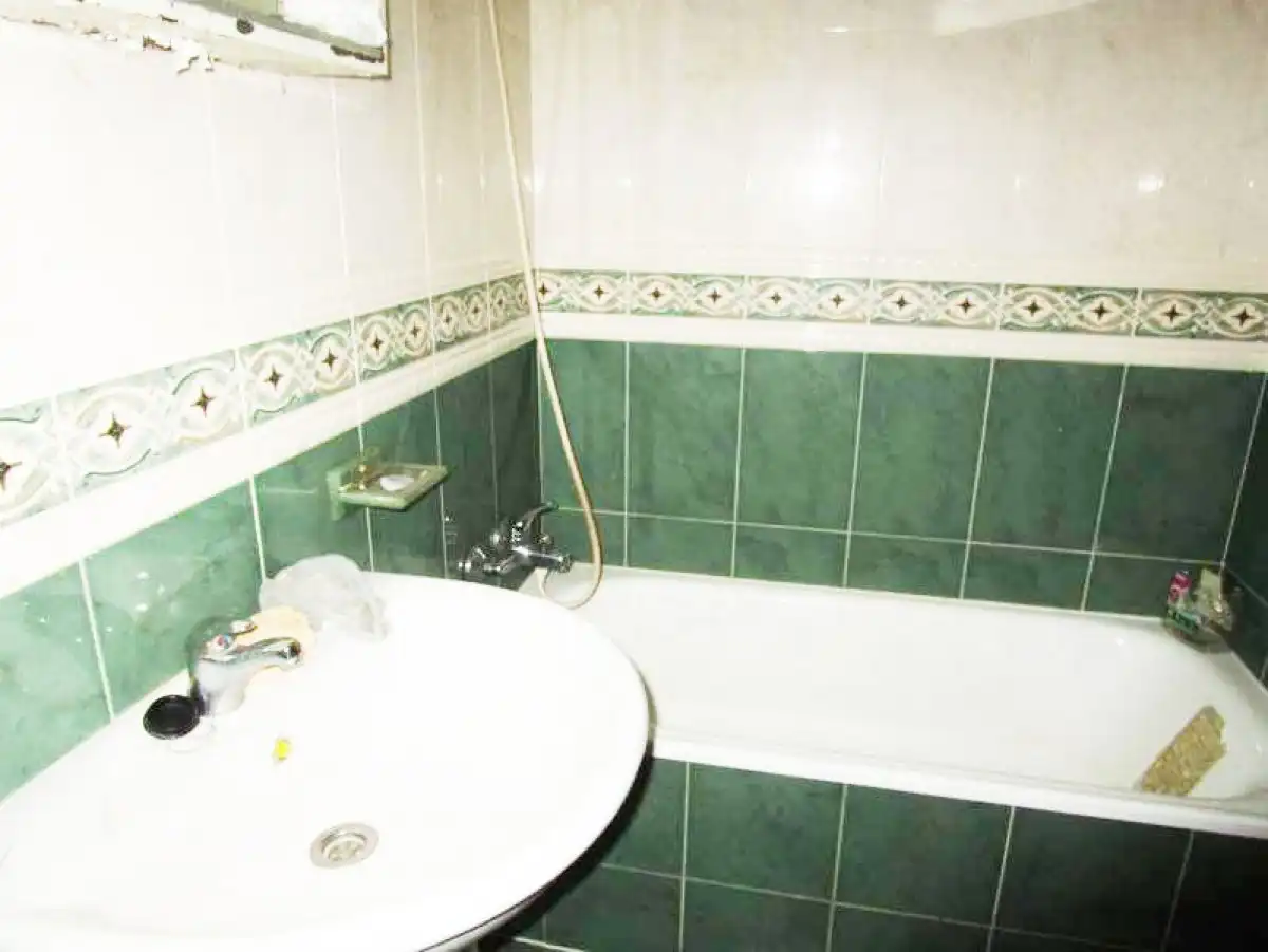 Baño de Casa adosada en venta en Pelabravo con Calefacción, Terraza y Piscina comunitaria
