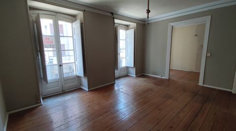 Foto 2 de Piso en venta en San Antonio Kalea, 26, Ensanche, Vitoria - Gasteiz