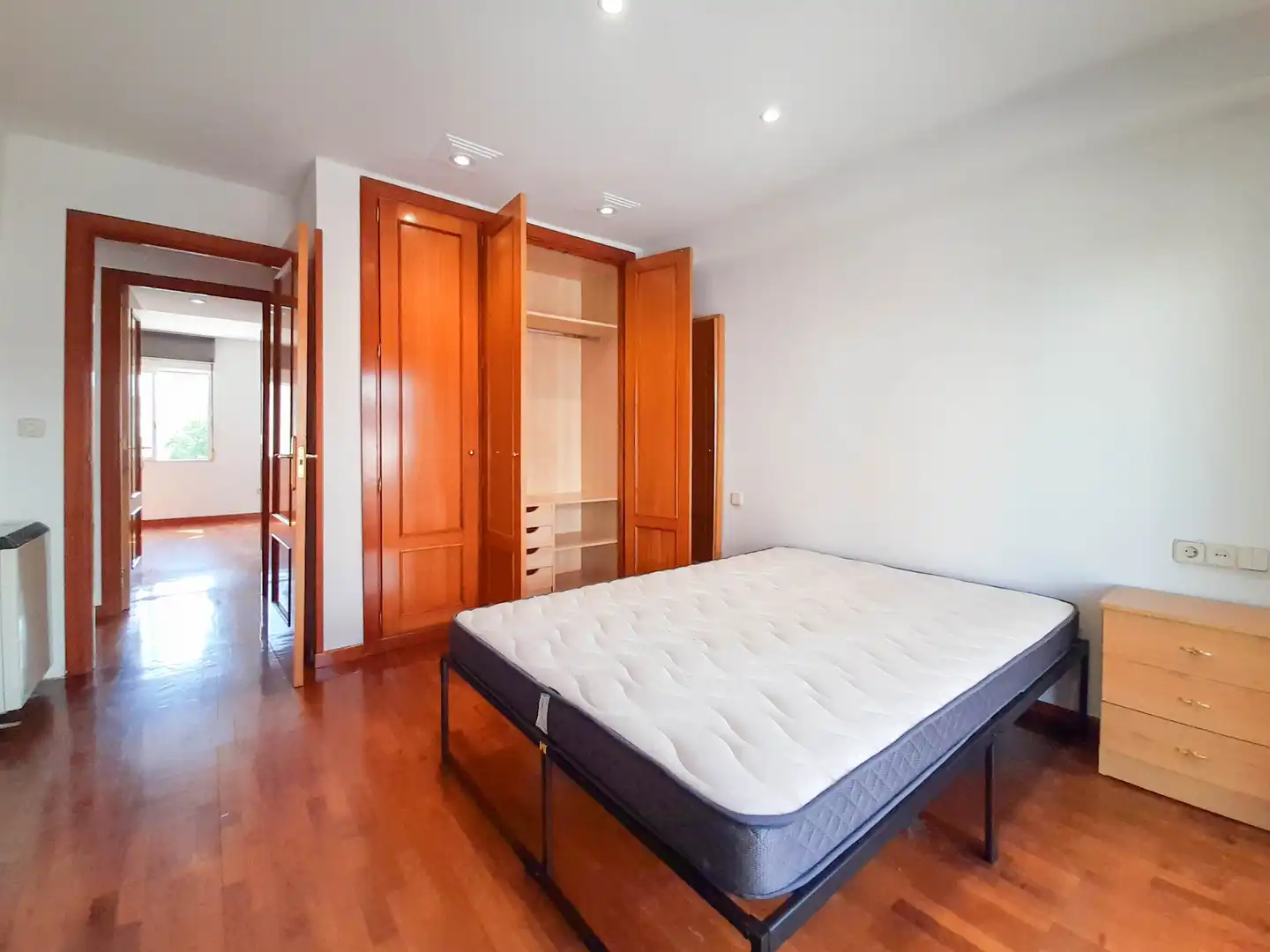 Wohnung zur Miete in Calle de Albarracín, Simancas