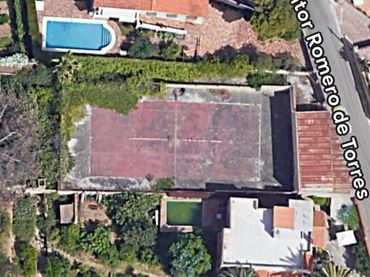 Terreno residenziale in vendita a Calle Pintor Romero de Torres 5