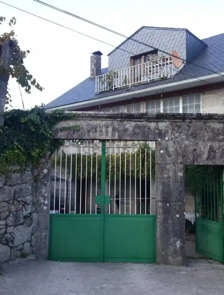 Vista exterior de Casa o chalet en venta en Pazos de Borbén con Calefacción, Jardín privado y Terraza