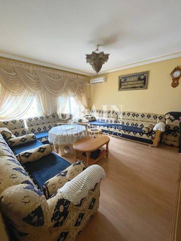 Piso en Venta en Industria