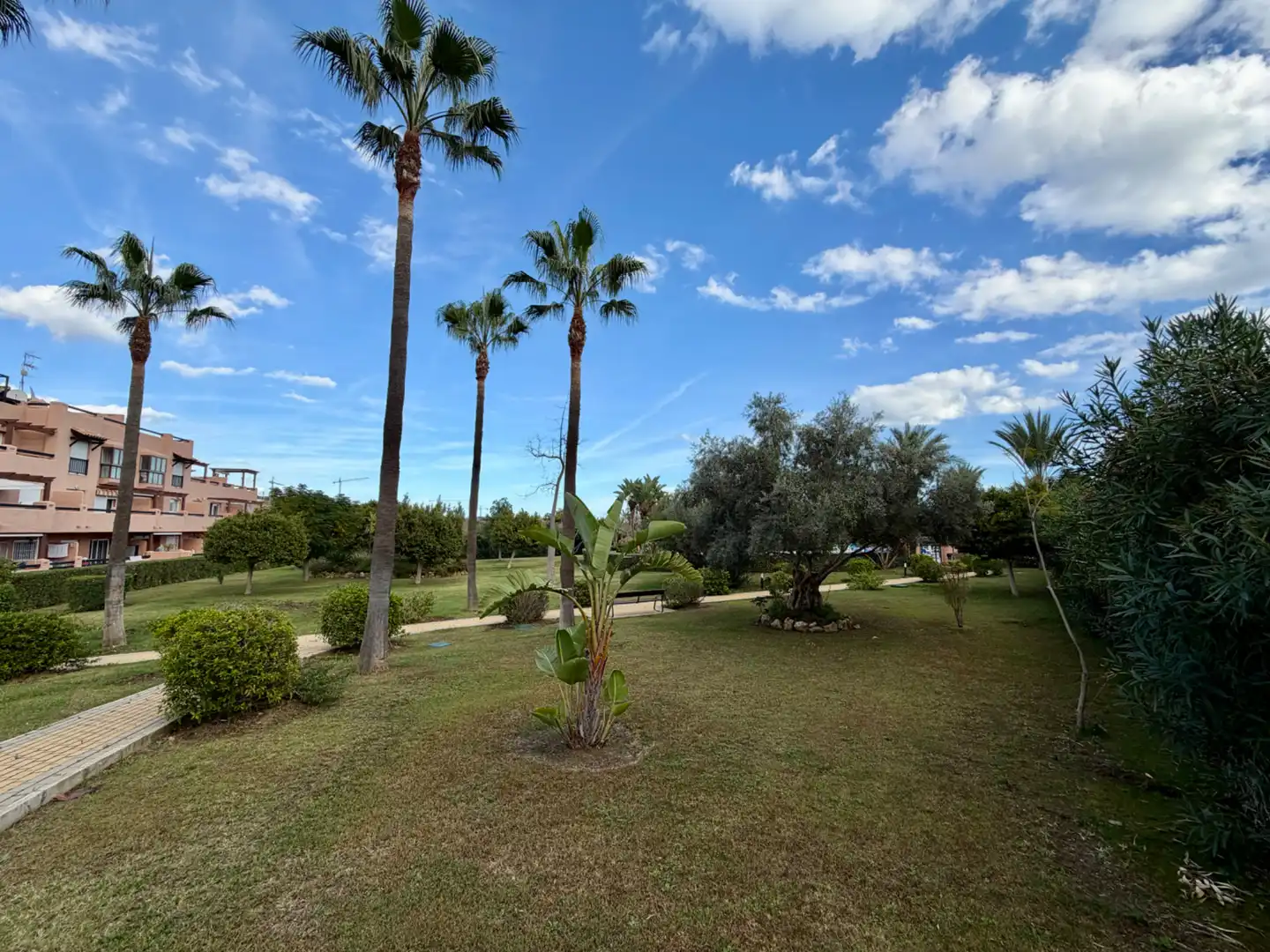 Jardín de Apartamento en venta en Casares con Terraza, Trastero y Amueblado