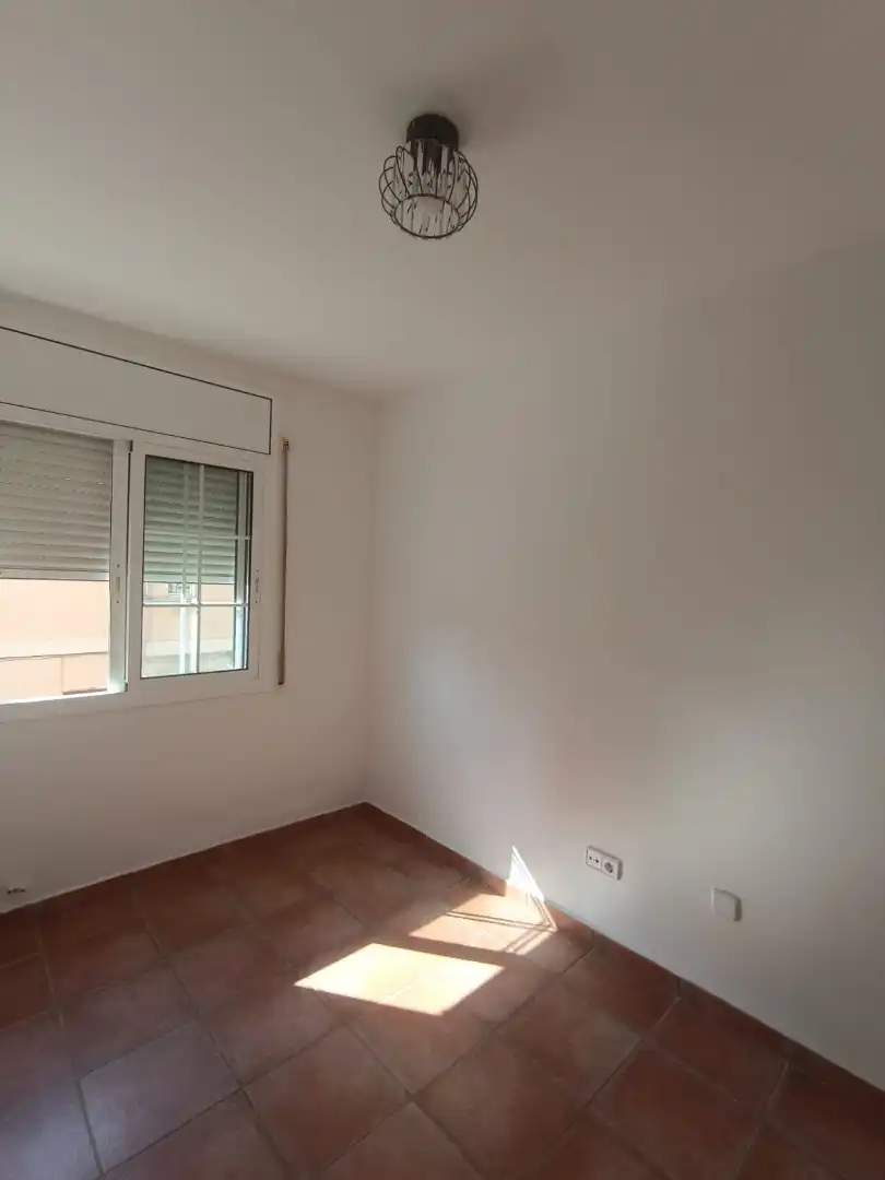 Bedroom of Flat for rent in Constantí  with Oven, Washing machine and Microwave