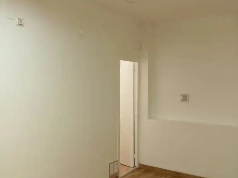 Geschaftsraum zum Verkauf in Barcelona mit Parkett