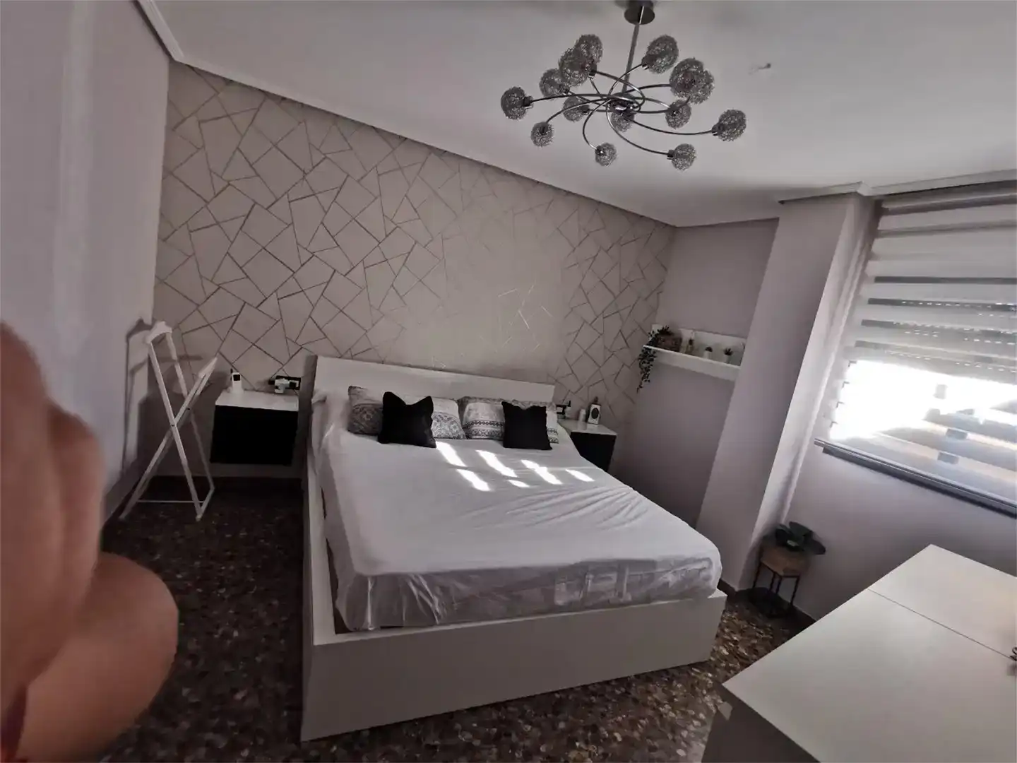Schlafzimmer von Dachboden zum Verkauf in Alzira mit Klimaanlage