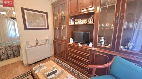 Foto 2 de Piso en venta en Los Corrales de Buelna , Cantabria