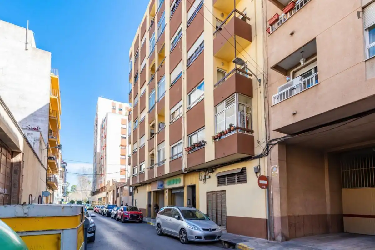 Habitación en Parque Ribalta - Plaza de Toros