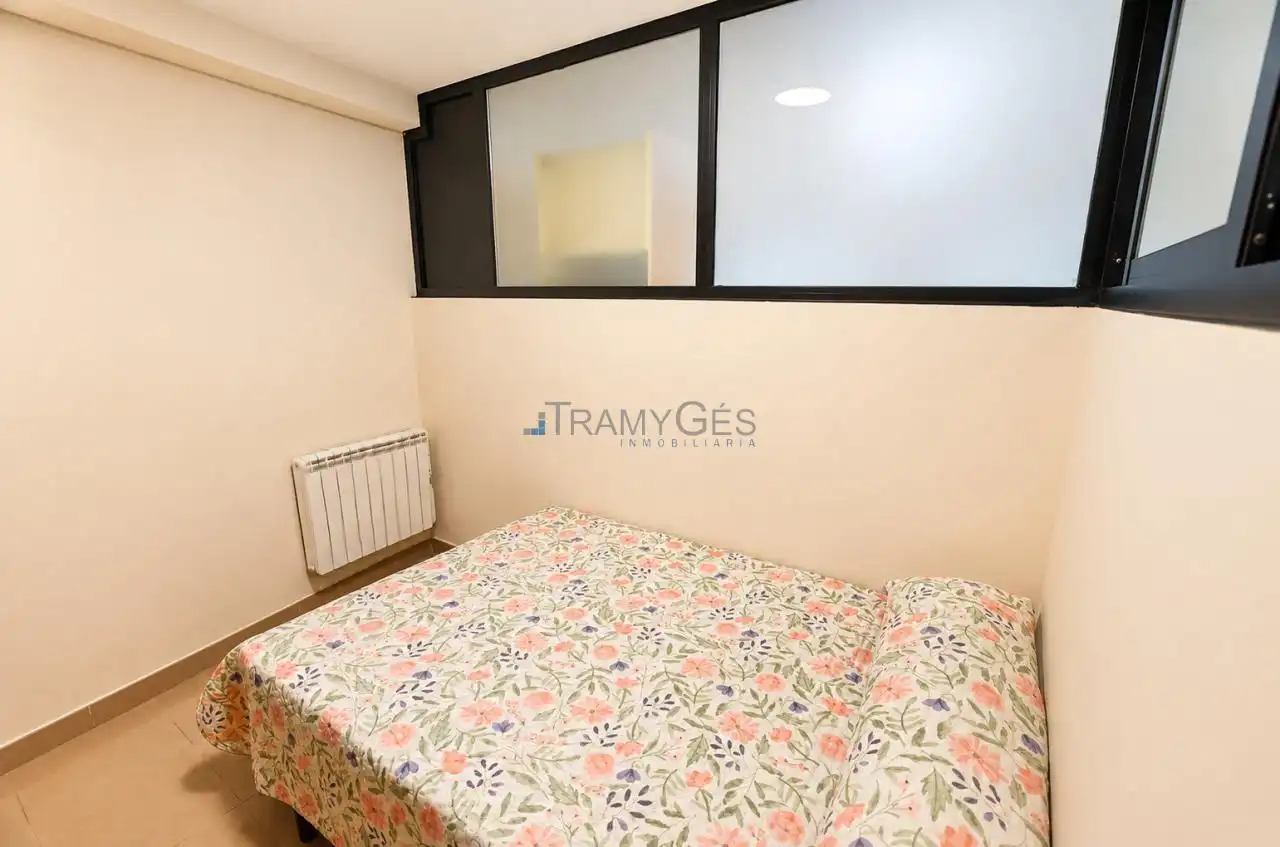 Schlafzimmer von Wohnung zur Miete in Tomiño mit Heizung und Möbliert