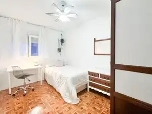 Habitación de Piso para compartir en Móstoles con Calefacción, Amueblado y Horno