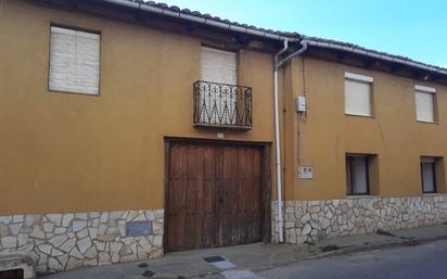 Vista exterior de Finca rústica en venda en Valdefresno