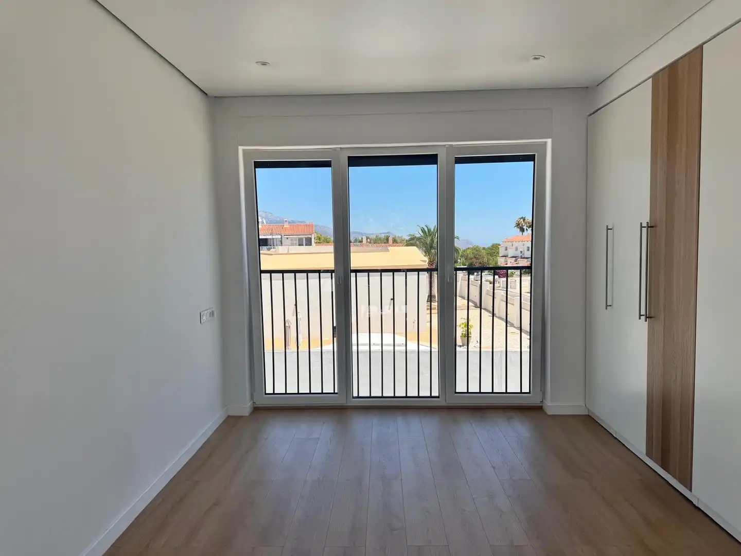 Habitación de Casa o chalet en venta en L'Alfàs del Pi con Aire acondicionado, Calefacción y Terraza