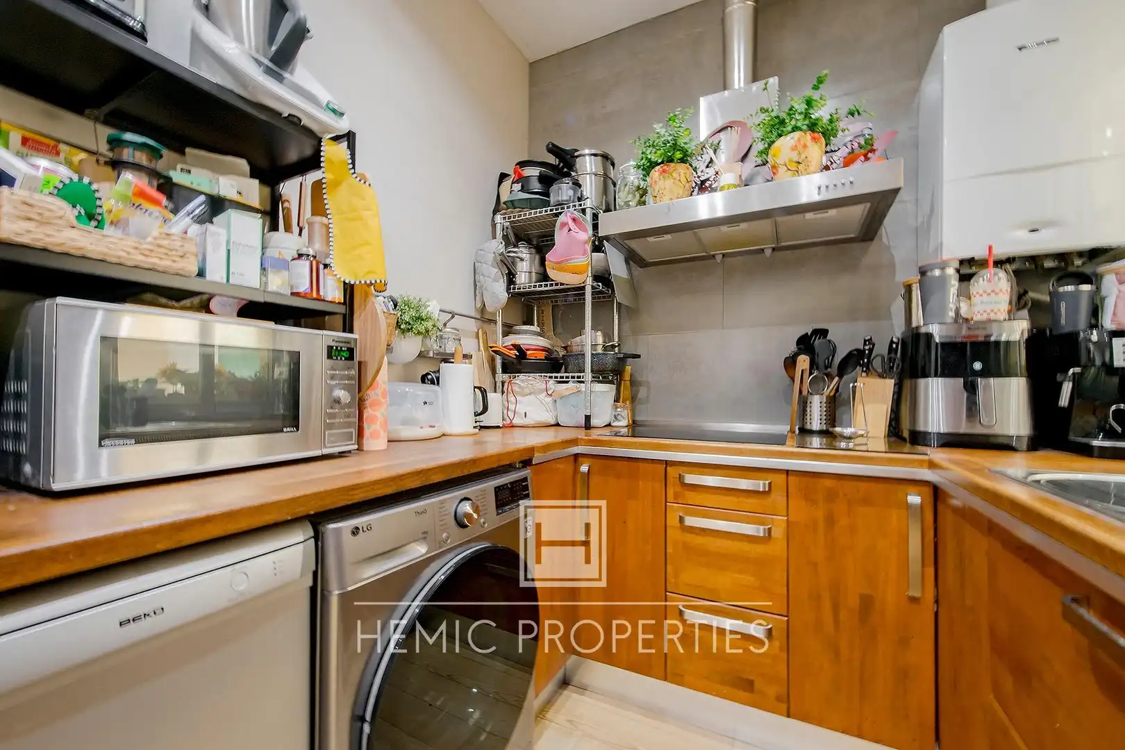 Cocina de Apartamento en venta en Madrid con Aire acondicionado, Calefacción y Parquet