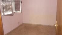 Bedroom of Flat for sale in  Sevilla Capital